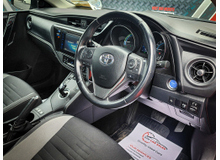2018 Toyota Auris 1.8L Petrol Hybrid For Sale Images
