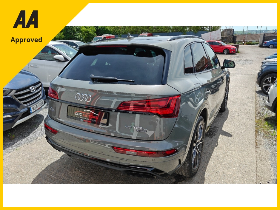 2023 Audi Q5 2L Petrol Plug-in Hybrid For Sale Images