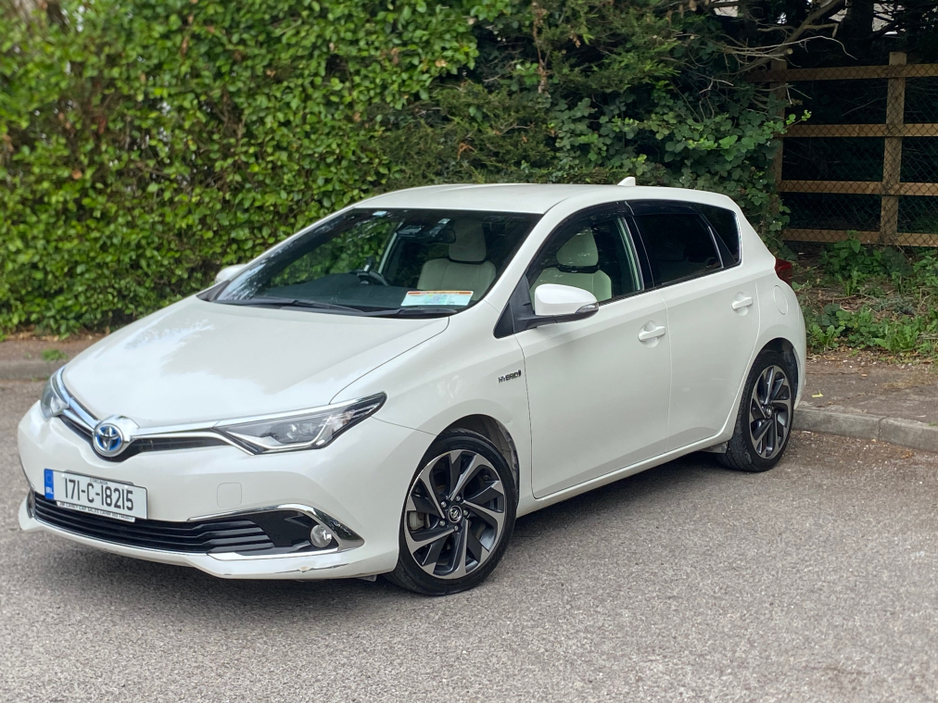 2017 Toyota Auris 1.8L Hybrid For Sale Images
