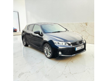 2013 Lexus CT 200 h 1.8L Petrol Hybrid For Sale Images