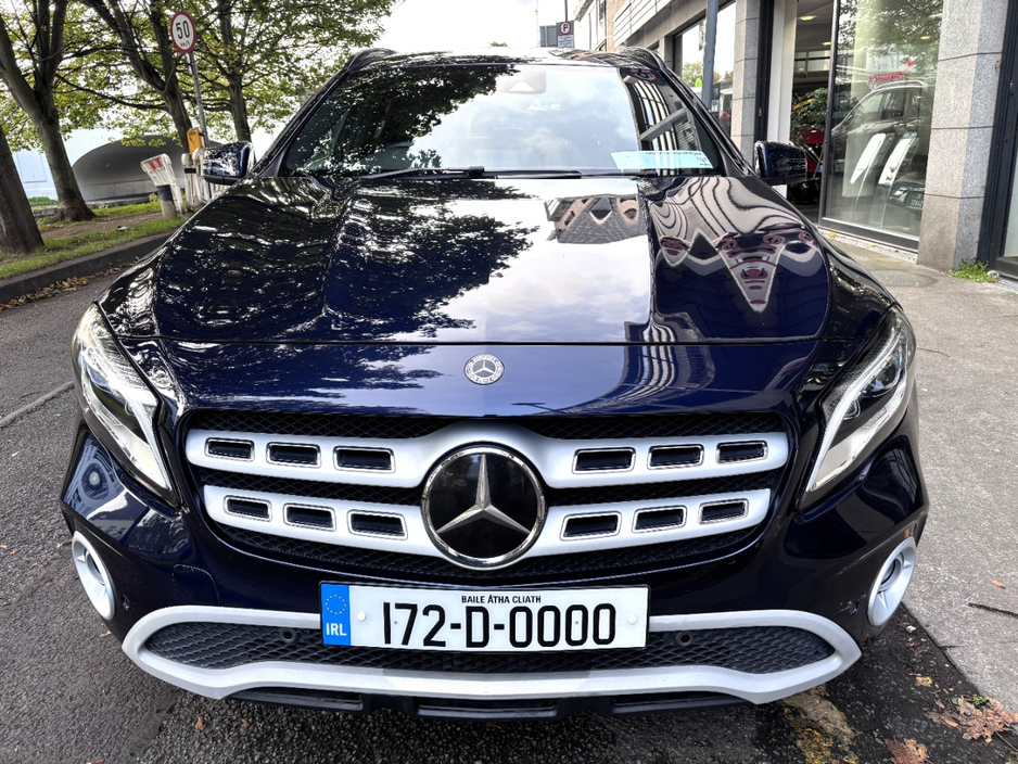 2017 Mercedes-Benz GLA Class 1.6L Petrol For Sale Images