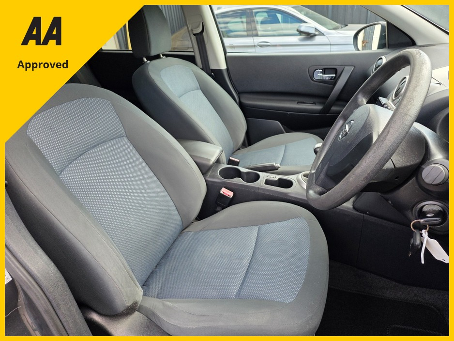 2014 Nissan Qashqai 1.6L Petrol For Sale Images