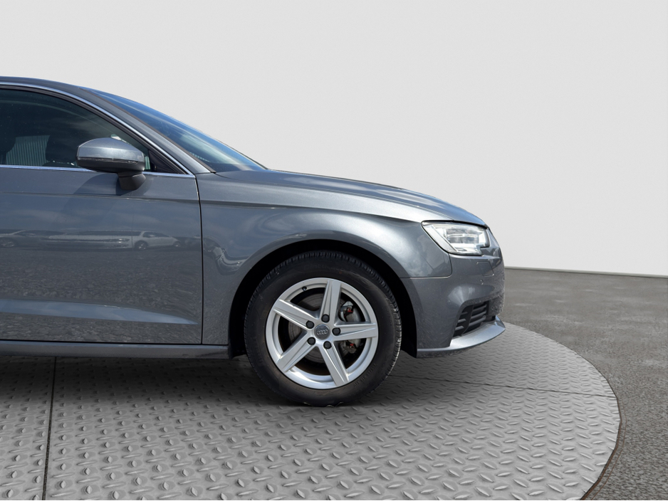 Audi A3 2017 Audi A3 1.4 TFSI S-Tronic Automatic — thumbnail 19
