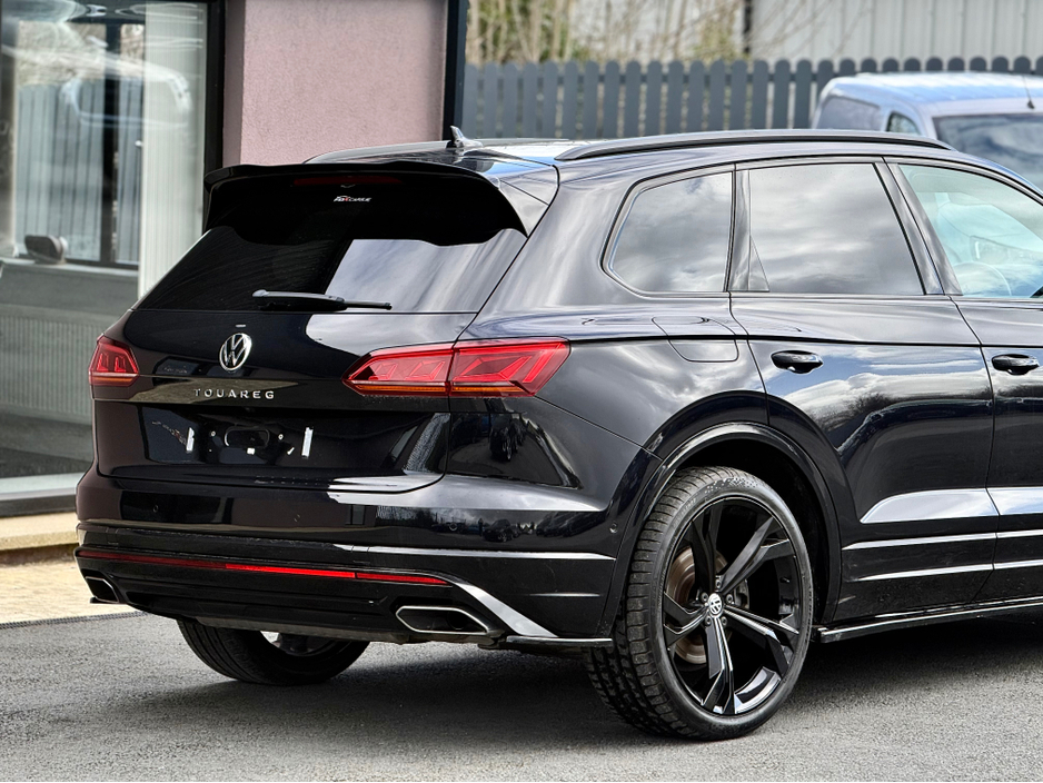 2022 Volkswagen Touareg 3L Diesel For Sale Images