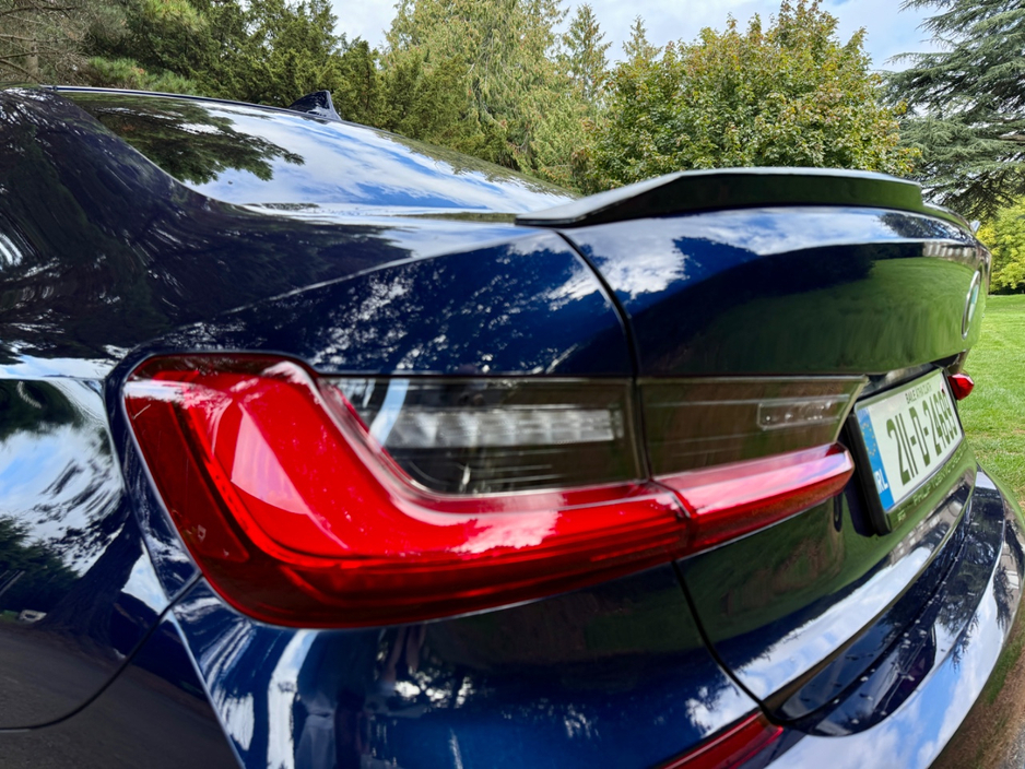 BMW 3 Series 330E 4DR AUTO M SPORT PRO — thumbnail 9
