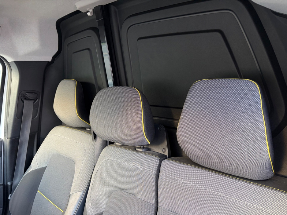 2023 Renault Kangoo 1.5L Diesel For Sale Images