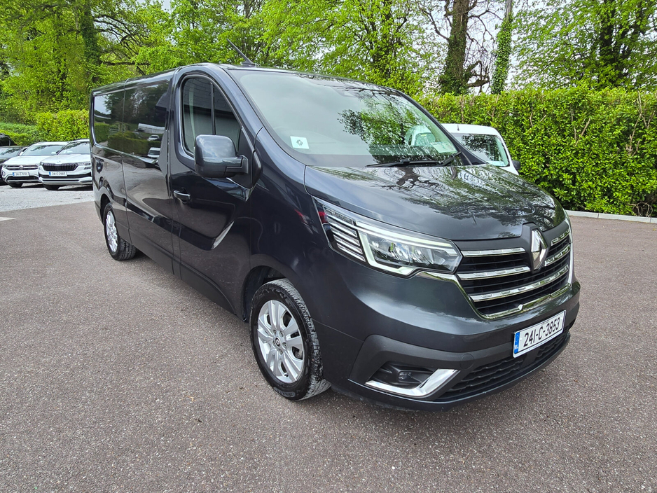 2024 Renault Trafic For Sale Images