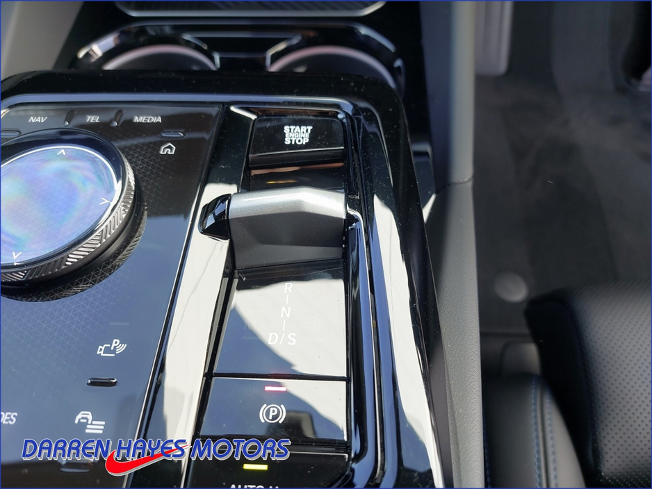 2025 BMW 5 Series 2L Petrol Plug-in Hybrid For Sale Images