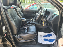 2015 Toyota Hilux 3L Diesel For Sale Images
