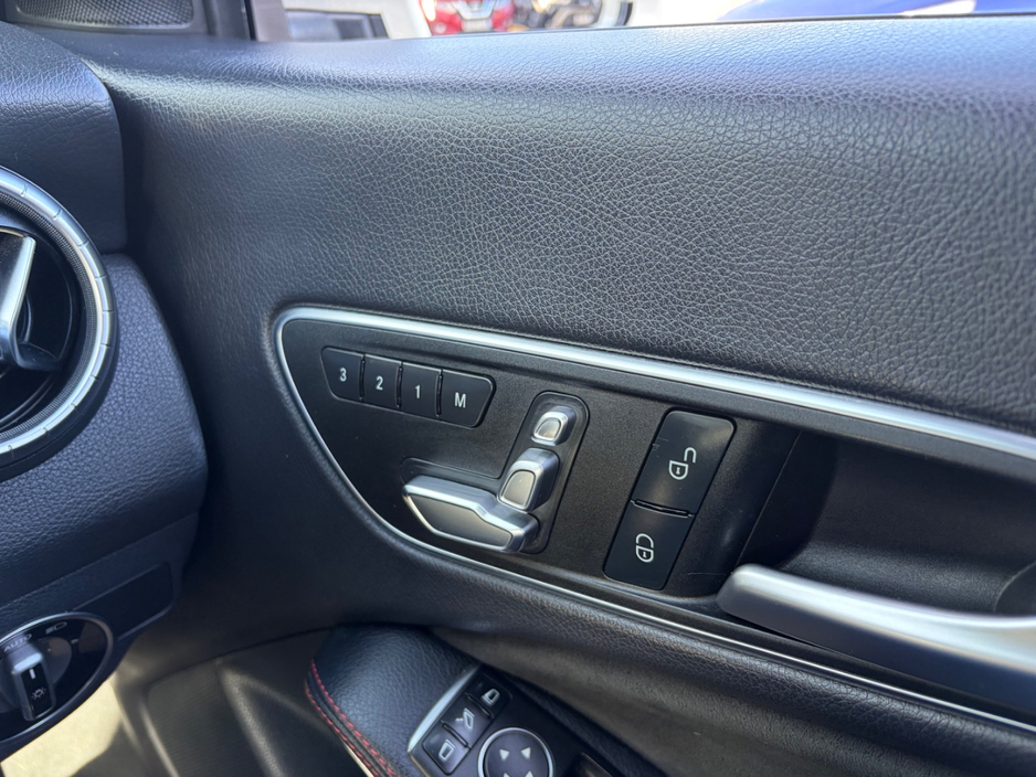 2017 Mercedes-Benz CLA Class 1.6L Petrol For Sale Images