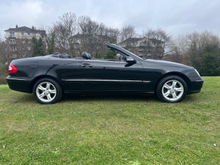 2005 Mercedes-Benz CLK Class 1.8L Petrol For Sale Images