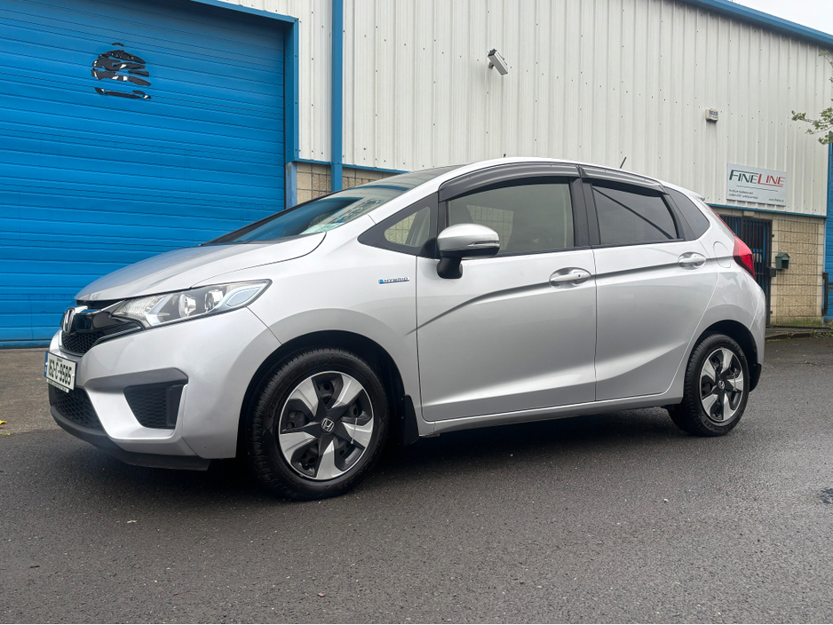 2016 Honda Fit 1.5L Petrol Hybrid For Sale Images