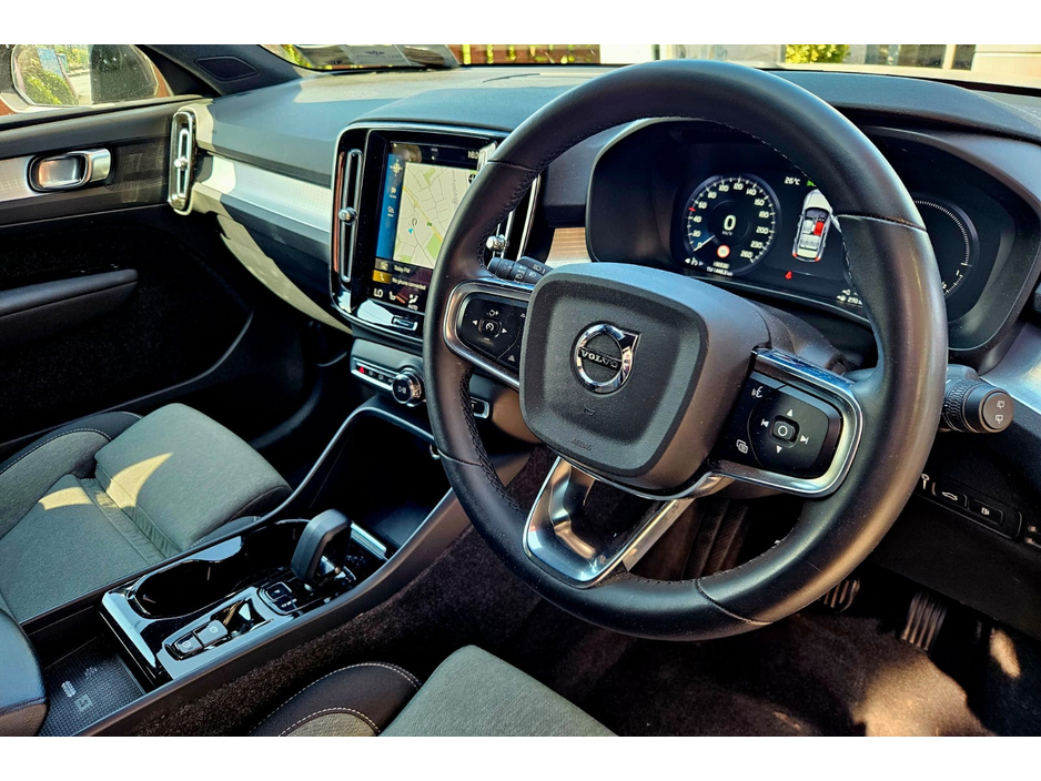 2022 Volvo XC40 1.5L Petrol Plug-in Hybrid For Sale Images