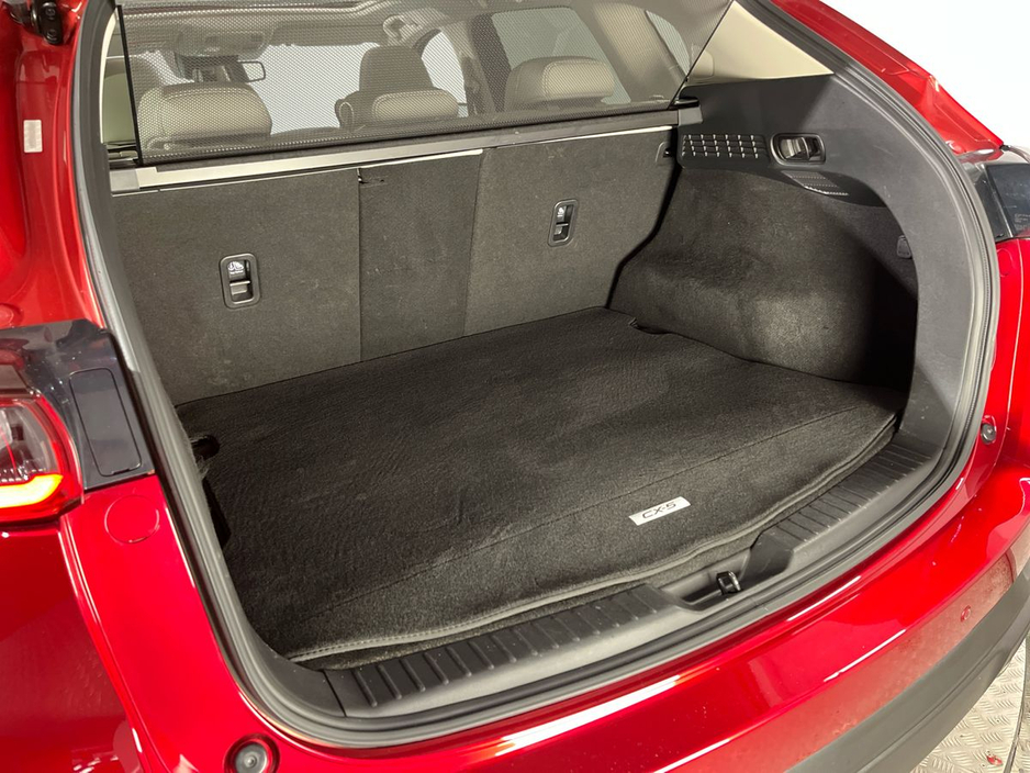Mazda CX-5 GT Sport 2.0P 165PS - Reversing Camera - Sunroof - Climate Control - Heated Seats - Keyless Start - Apple CarPlay/Android Auto — thumbnail 12