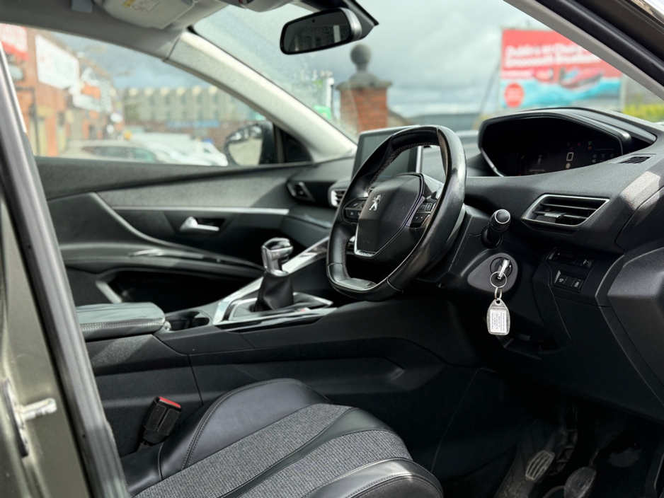 2018 Peugeot 5008 1.6L Diesel For Sale Images