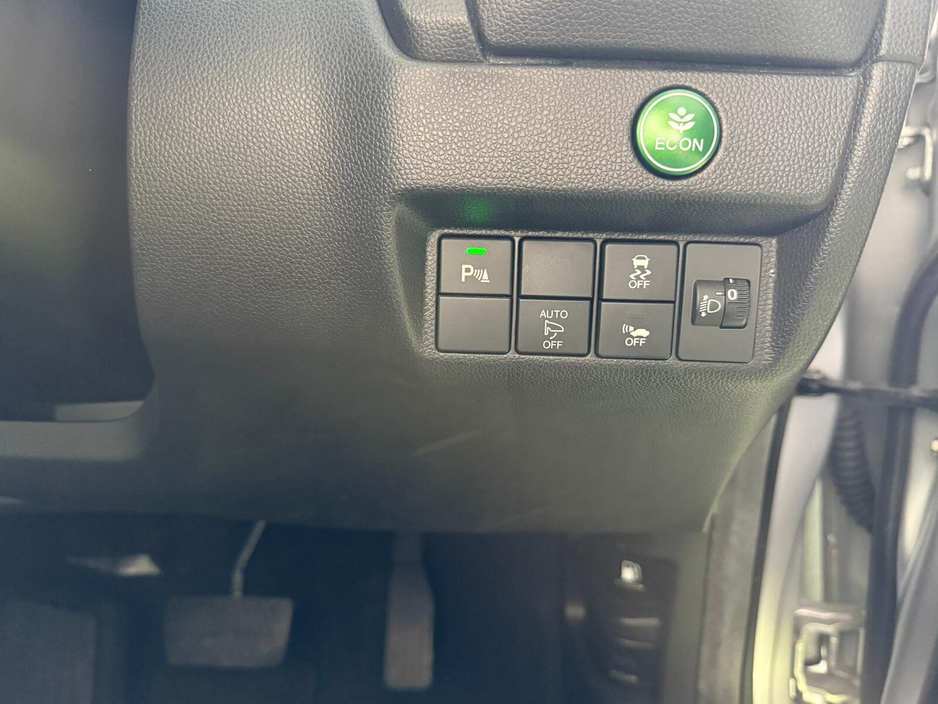 Honda Fit 2015 Honda Fit/ Jazz Automatic Hybrid — thumbnail 15