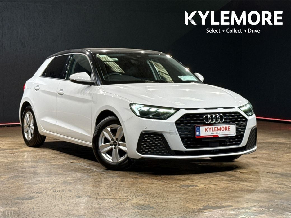 Audi A1 1.0 TFSI AUTOMATIC - WHITE/BLACK TWO-TONE - FACTORY ALLOYS - HEATED SEATS - DIGITAL DASH - REVERSE CAMERA/PARKING RADAR