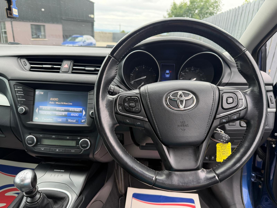 2017 Toyota Avensis 2L Diesel For Sale Images