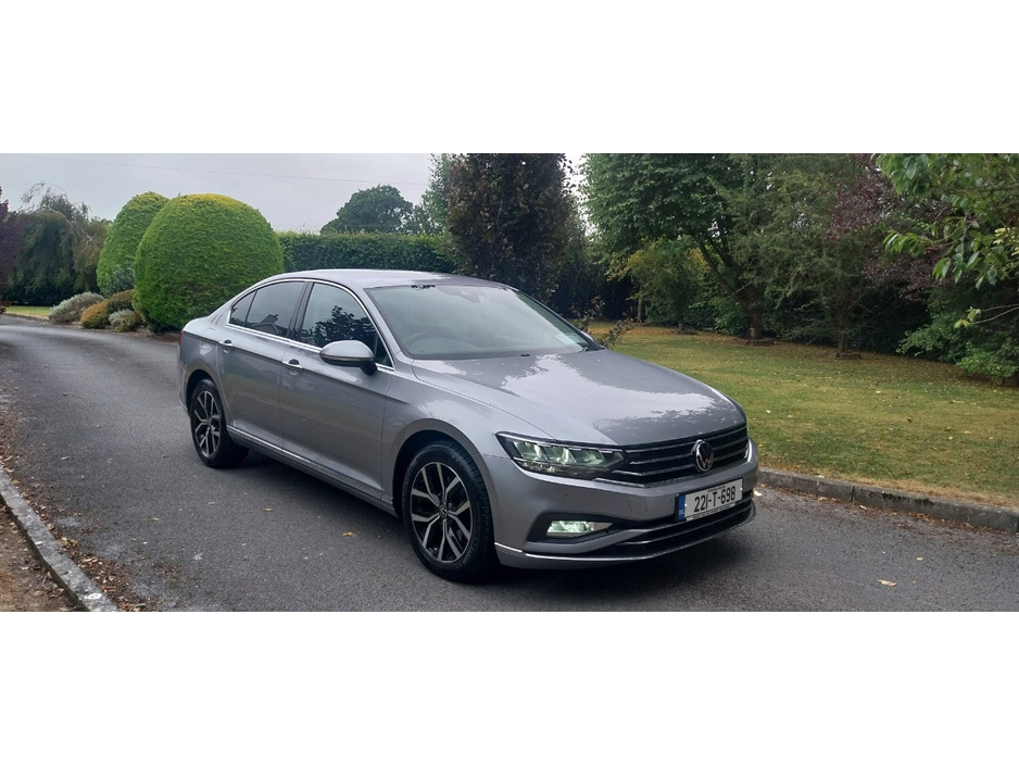 2022 Volkswagen Passat 2L Diesel For Sale Images