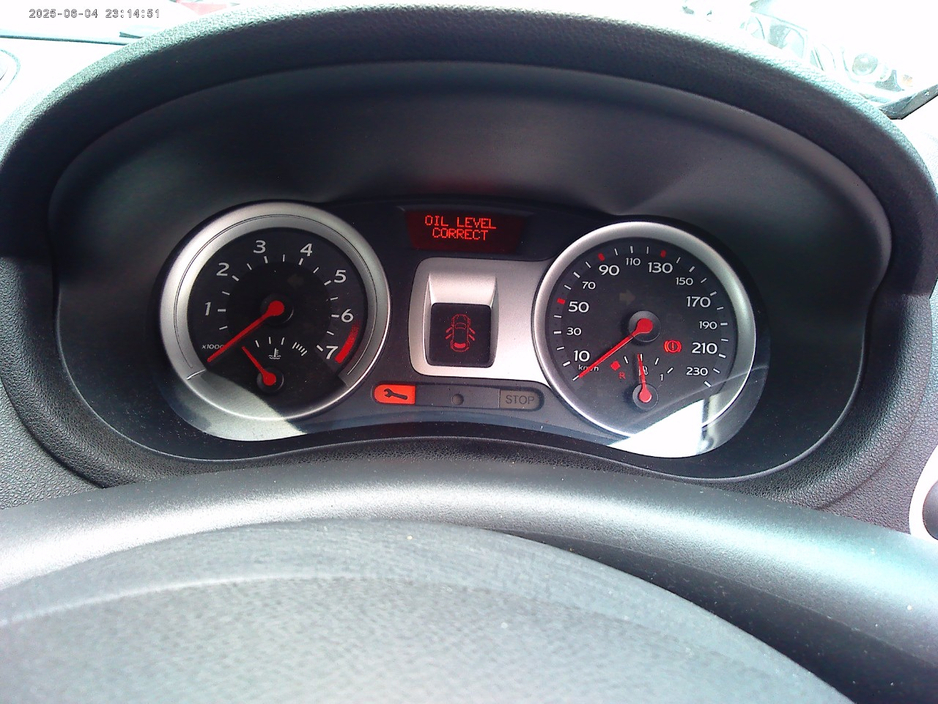 2006 Renault Clio 1.1L Petrol For Sale Images