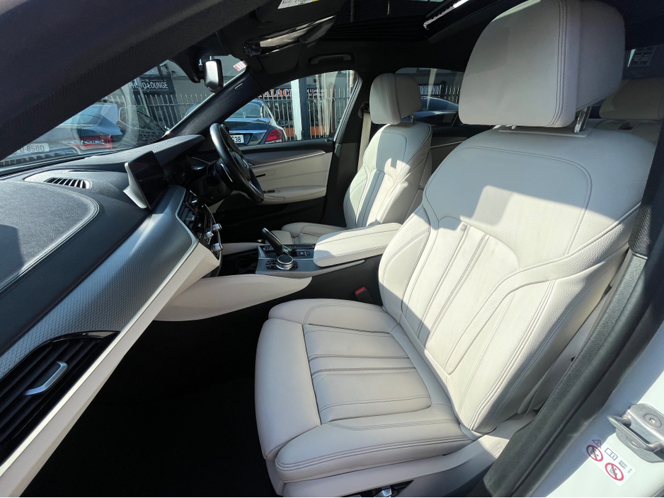 2018 BMW 5 Series 2.0L Hybrid For Sale Images