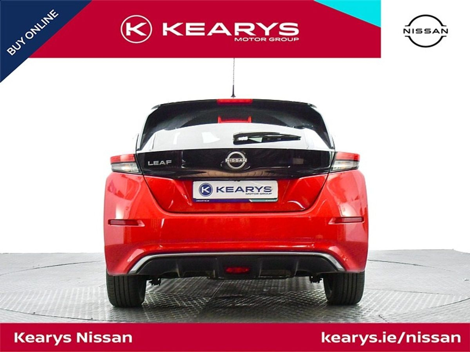 Nissan Leaf SV 62 kWh - LONGER RANGE BATTERY — thumbnail 2
