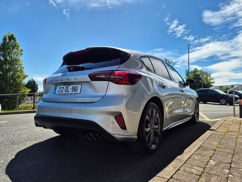 2023 Ford Focus 1L Petrol Hybrid For Sale Images