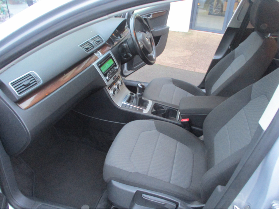 2014 Volkswagen Passat 1.6L Diesel For Sale Images