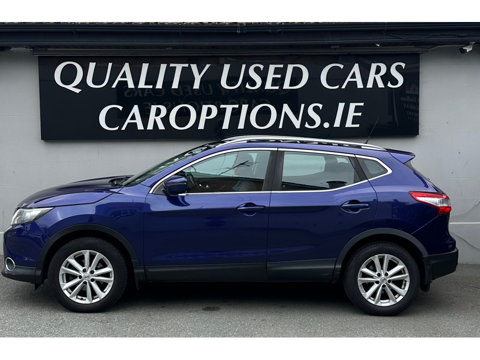 Nissan Qashqai 1.2 SV CVT MY16 NC E6 4DR AUTO — thumbnail 2