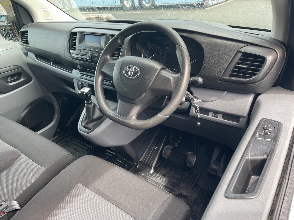 2019 Toyota Proace 2L Diesel For Sale Images