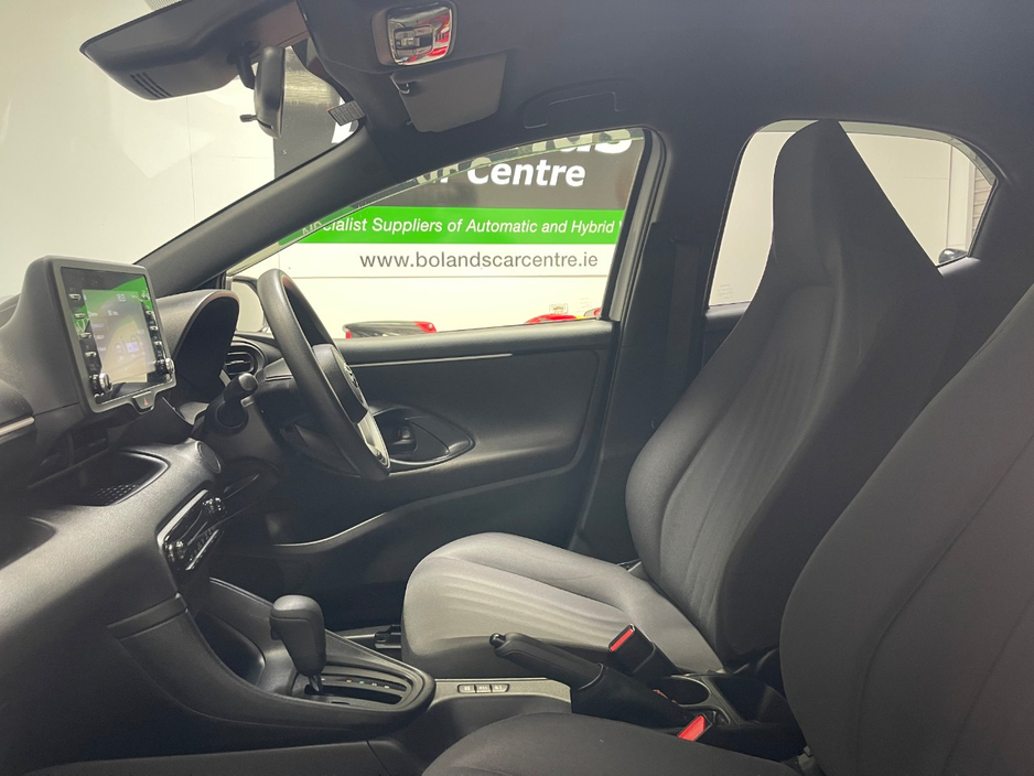 2020 Toyota Yaris 1.5L Petrol Hybrid For Sale Images