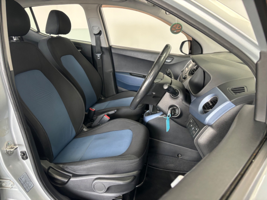 2014 Hyundai i10 1L Petrol For Sale Images