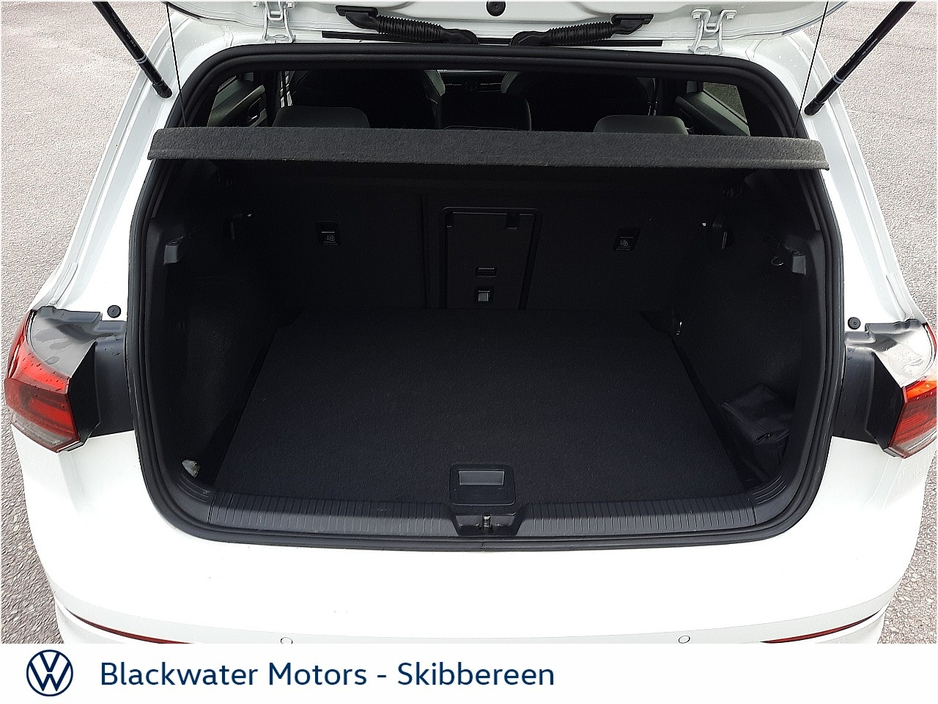 Volkswagen Golf 1.5TSI 130BHP 5DR R-LINE WITH WINTER PACK — thumbnail 10