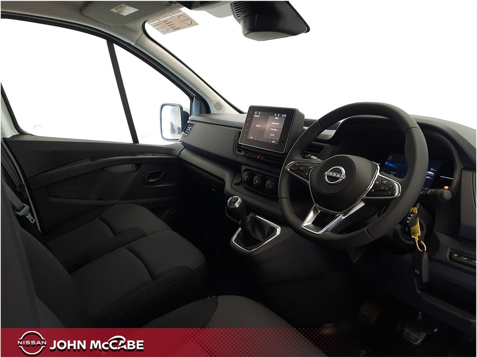 2026 Nissan Primastar 2L Diesel For Sale Images