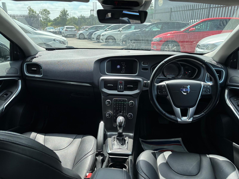 2015 Volvo V40 1.6L Petrol For Sale Images