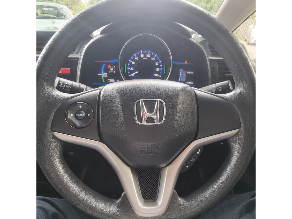 Honda Fit 2014 Honda Fit/ Jazz Automatic — thumbnail 11