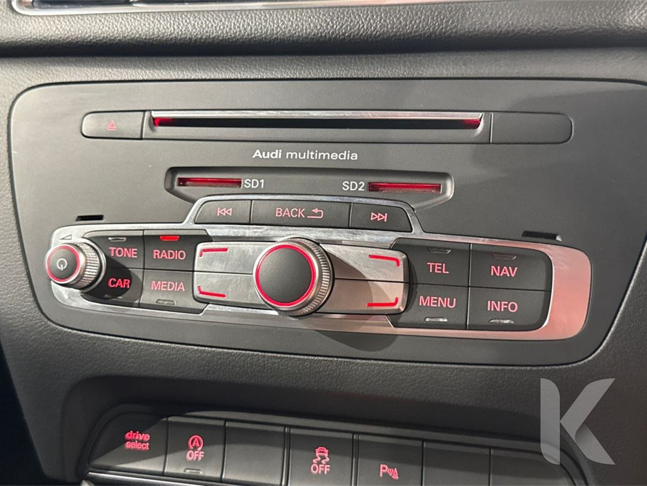 Audi Q3 1.4TFSI SPORT - FACTORY ALLOYS - SPORT SEATS - REAR CAMERA - MULTI FUNCTION STEERING WHEEL - — thumbnail 23