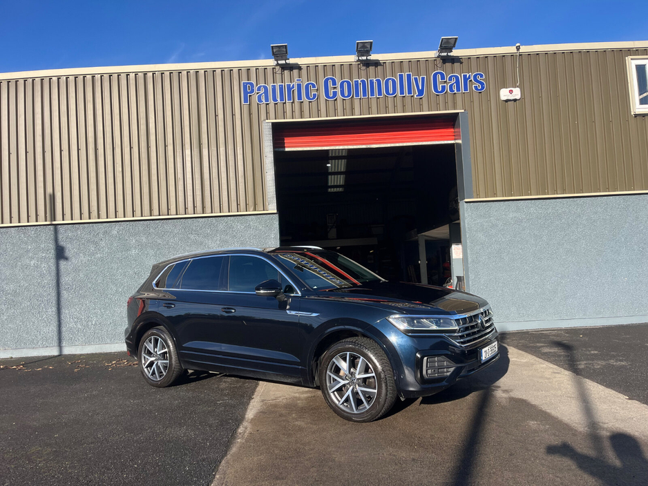 2021 Volkswagen Touareg For Sale Images