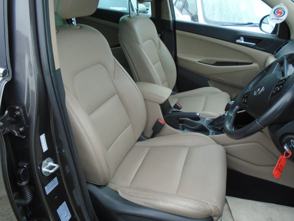2017 Hyundai Tucson 1.7L Diesel For Sale Images