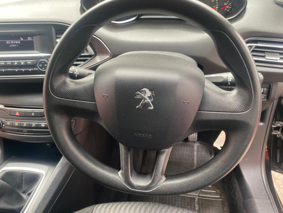 2015 Peugeot 308 1.2L Petrol For Sale Images