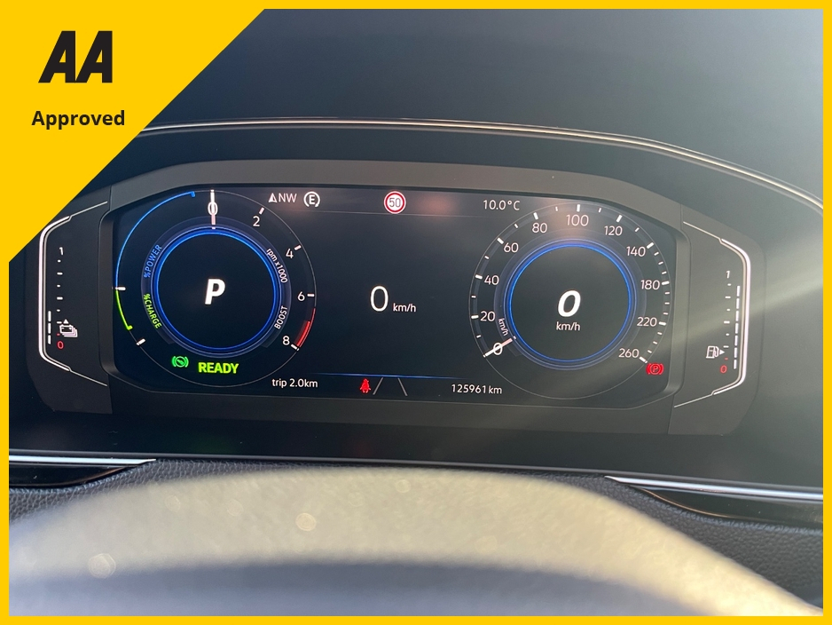 2020 Volkswagen Passat 1.4L Petrol Plug-in Hybrid For Sale Images