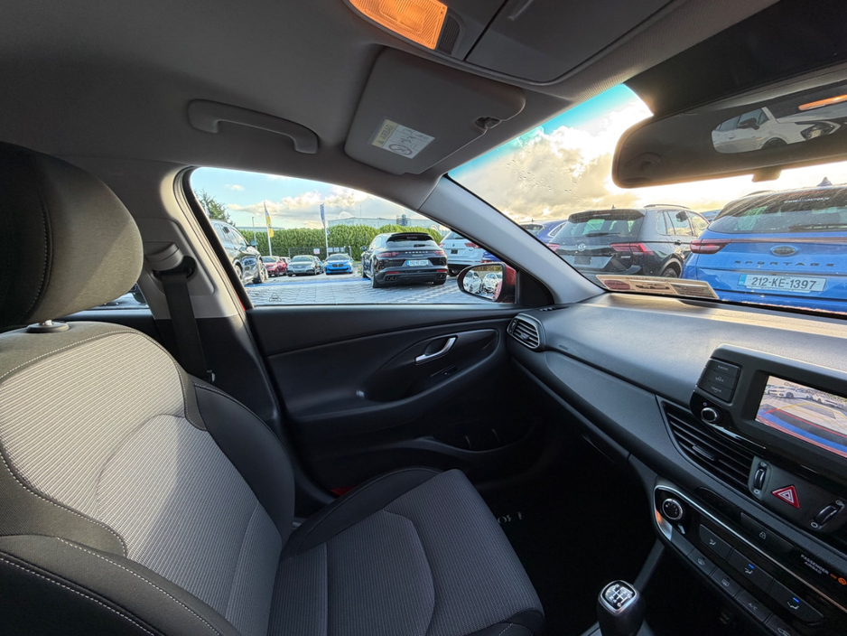 2018 Hyundai i30 1.6L Diesel For Sale Images