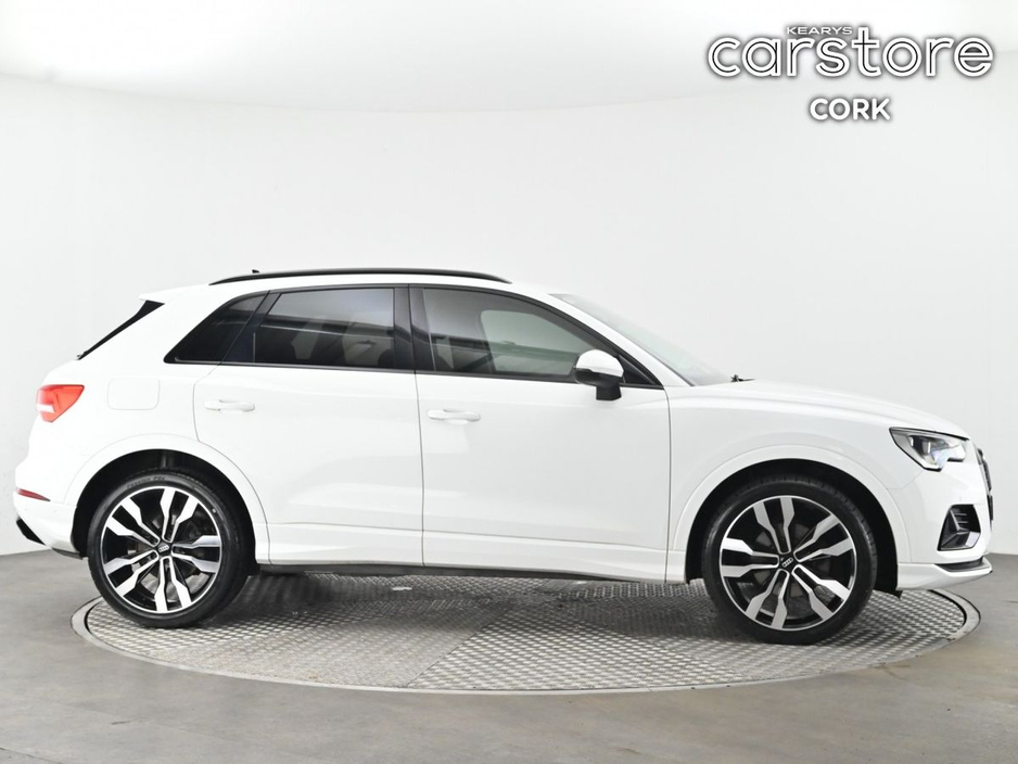 Audi Q3 35 TDI 150HP S Tronic SE — thumbnail 2