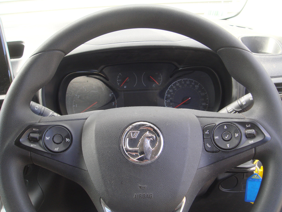 2023 Vauxhall Combo 1.5L Diesel For Sale Images
