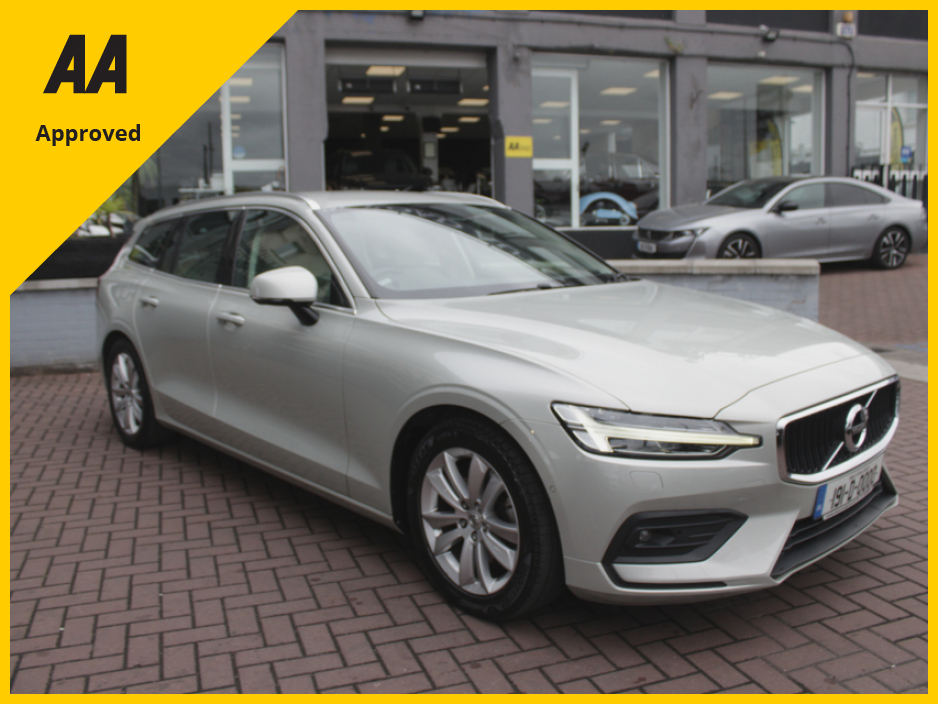 Used Volvo V60 2019 in Dublin