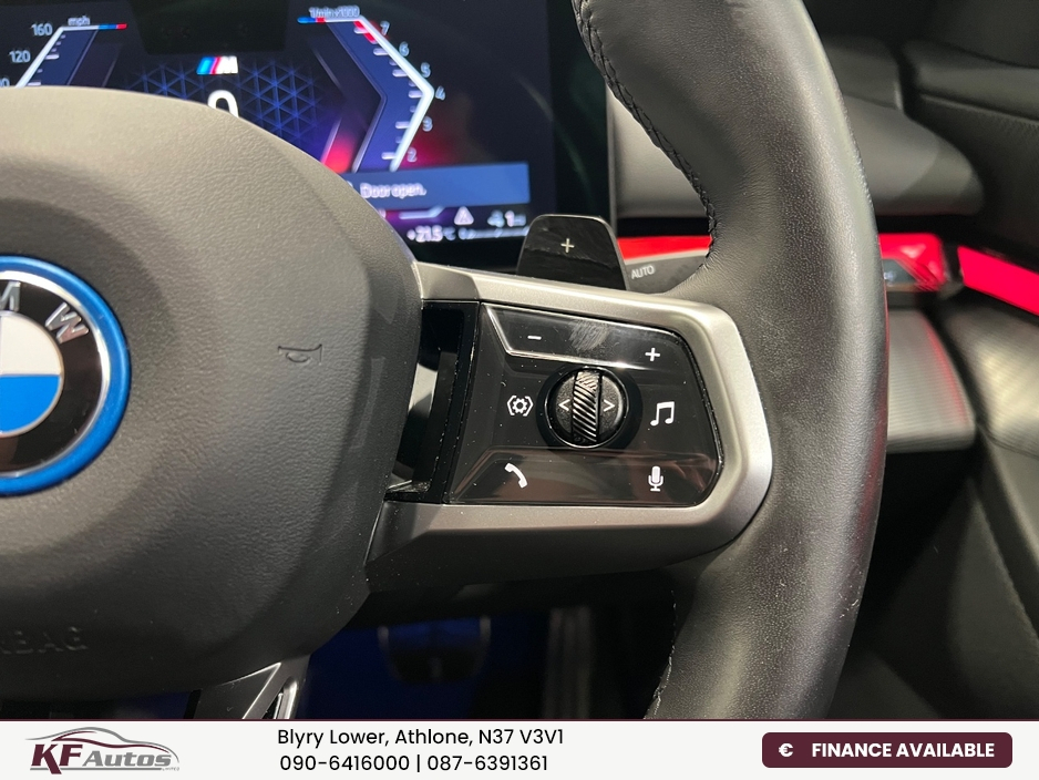 2025 BMW 5 Series 2L Petrol Plug-in Hybrid For Sale Images