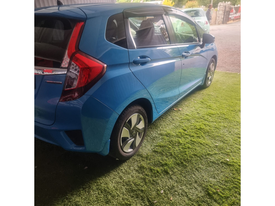 Honda Fit 2014 Honda Fit/ Jazz Automatic — thumbnail 5