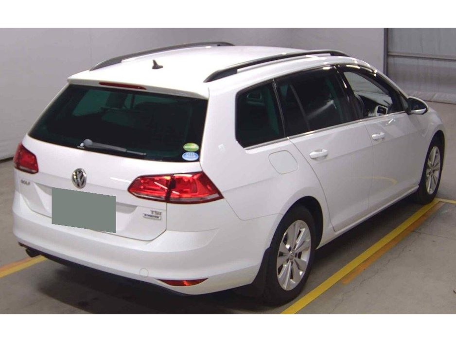 Volkswagen Golf 1.2 Estate Petrol Auto — thumbnail 4