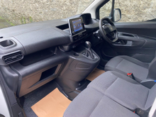 2021 Peugeot Partner 1.5L Diesel For Sale Images