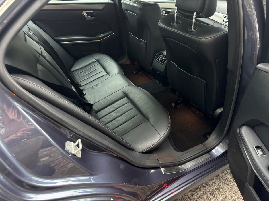 2014 Mercedes-Benz E Class 2.1L Diesel For Sale Images